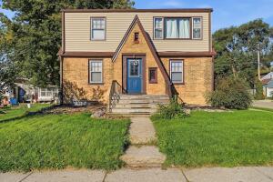 5500  41st Ave in Kenosha wi. List Price: $330,000