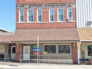 109 S Main St in Westby wi. List Price: $2,000