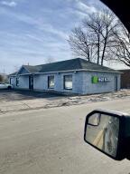 2345  Douglas Ave in Racine wi. List Price: $1,200