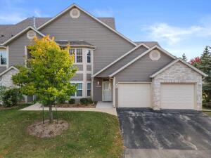 Vintage Plae W159N4876  Graysland Dr  in Menomonee Falls wi. List Price: $359,900