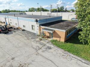 1504 S West Ave in Waukesha wi. List Price: $925,000
