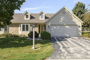 Riversbend N98W18030  Bramblewood Ct D-55 in Germantown wi. List Price: $319,900
