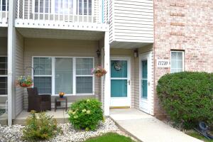 Highlands of Mayfair 11210 W Gilbert Ave E in Wauwatosa wi. List Price: $249,900