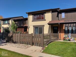 LA CASA REAL 5278  Somerset Ln  in Greenfield wi. List Price: $249,900