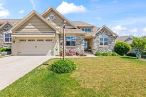 Woodland Hills II 3506  Hawthorn Hill Dr  in Waukesha wi. List Price: $560,000