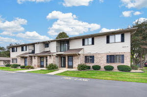 Friarswood Orchard 3936  81st St 3A in Kenosha wi. List Price: $219,900