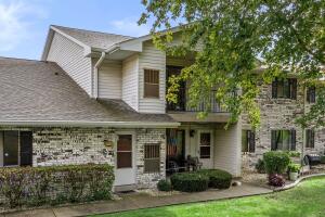 North Gate 3124  13th Ln 7G in Kenosha wi. List Price: $259,900