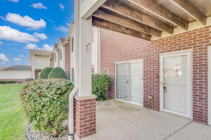 Carrington Court 2775  11th Pl 804 in Somers wi. List Price: $234,900