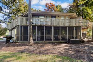 Abbey Springs 304  Deerpath East - C in Fontana wi. List Price: $375,000